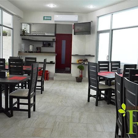 Hotel Rv Martínez de La Torre Kültér fotó
